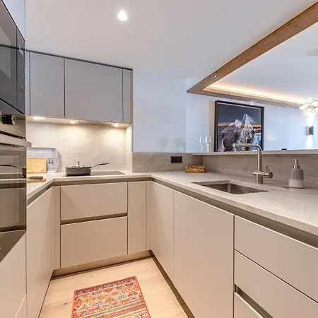 Apartamento Standing Avec Cheminee, Terrasse Et Acces Detente - Fr-1-694-444 Val-dʼIsère